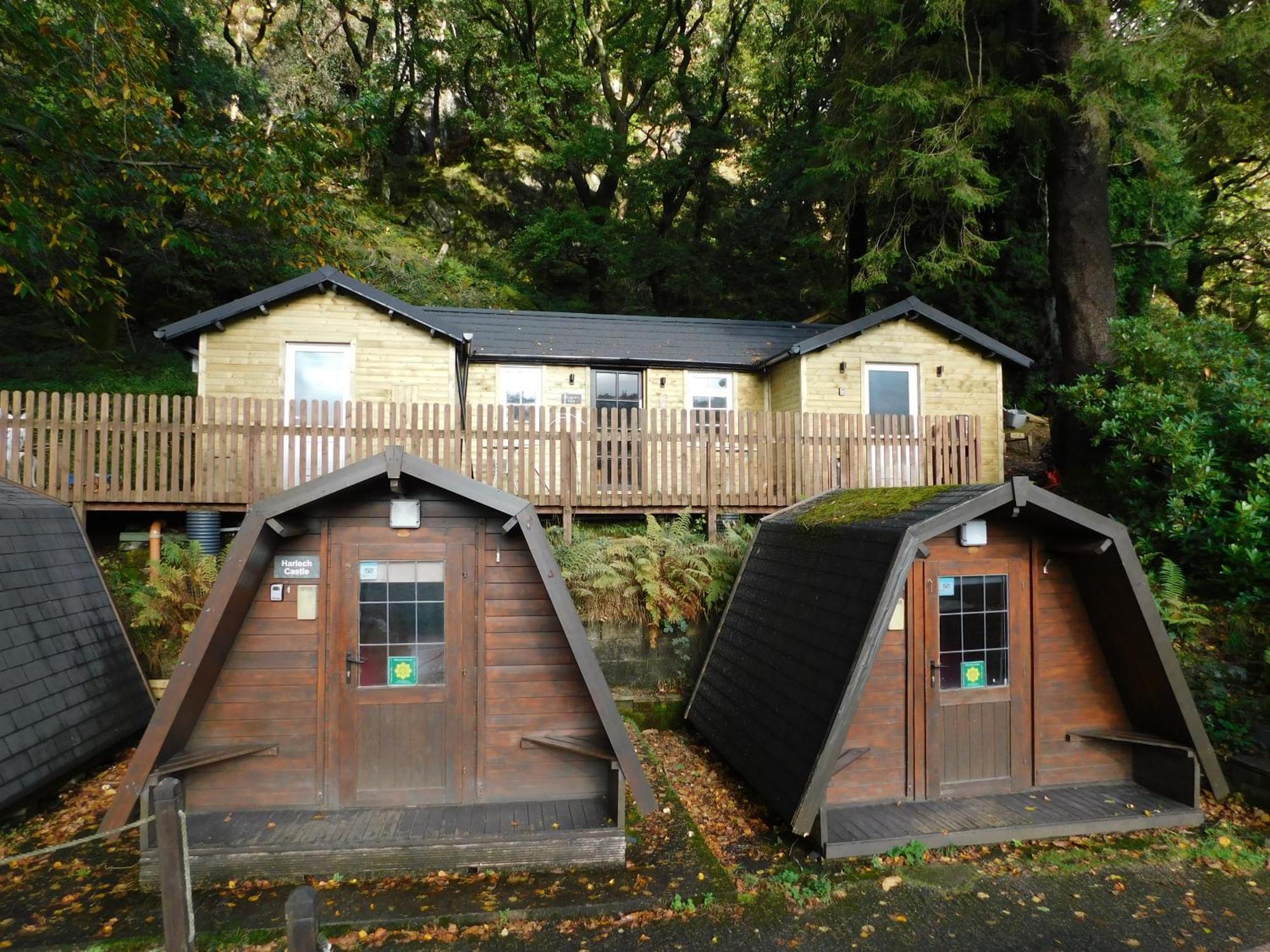 Bryn Dinas Camping Pods At The Foot Of Mt Snowdon Beddgelert Buitenkant foto